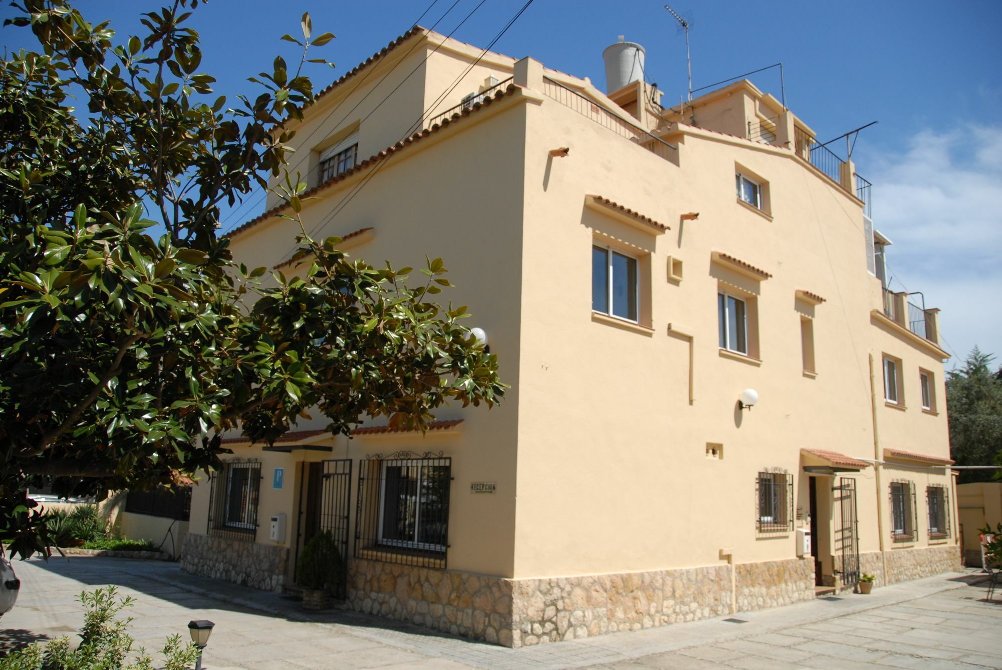Hostal El Callejon Tarragone Extérieur photo