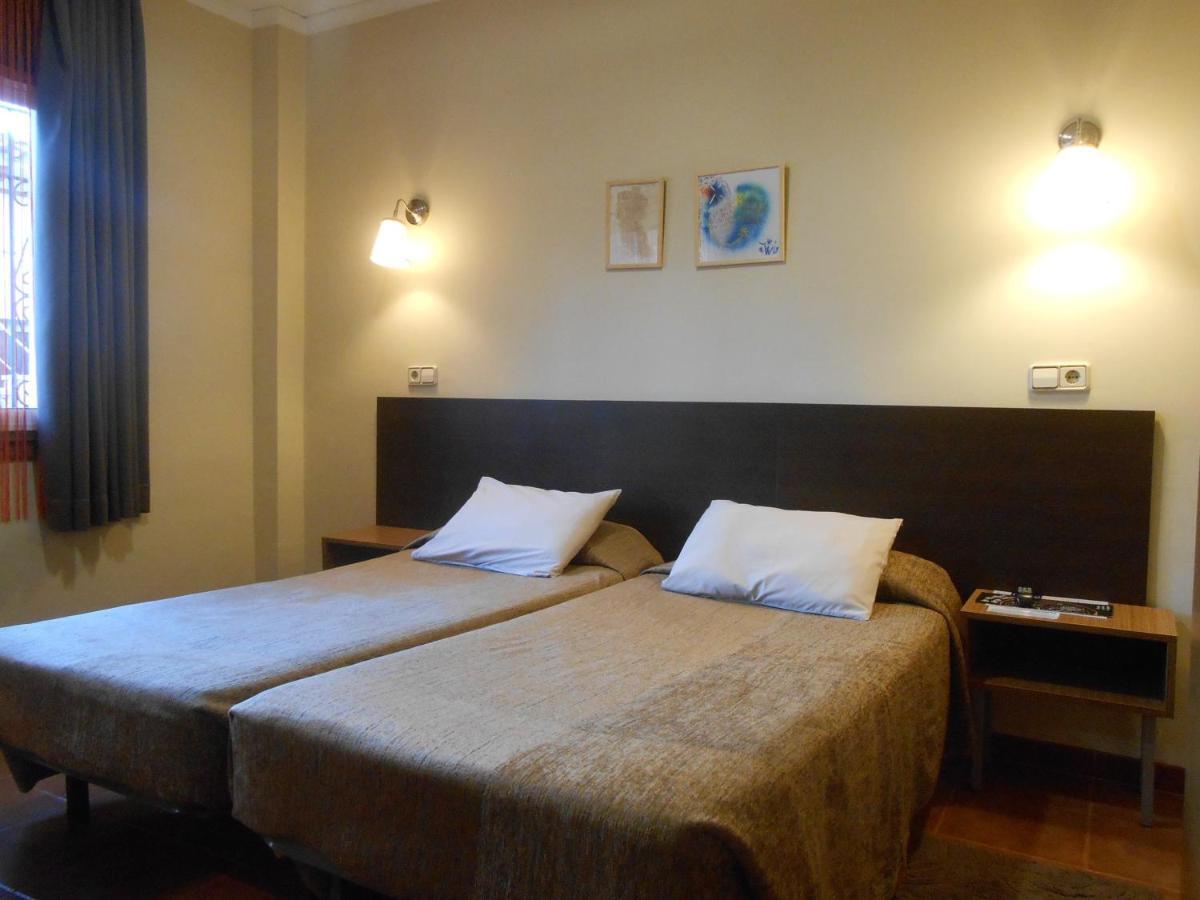 Hostal El Callejon Tarragone Extérieur photo