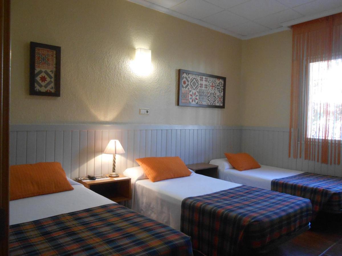 Hostal El Callejon Tarragone Extérieur photo