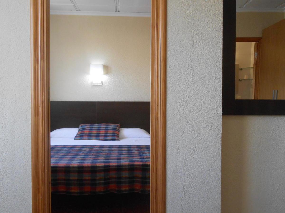 Hostal El Callejon Tarragone Extérieur photo