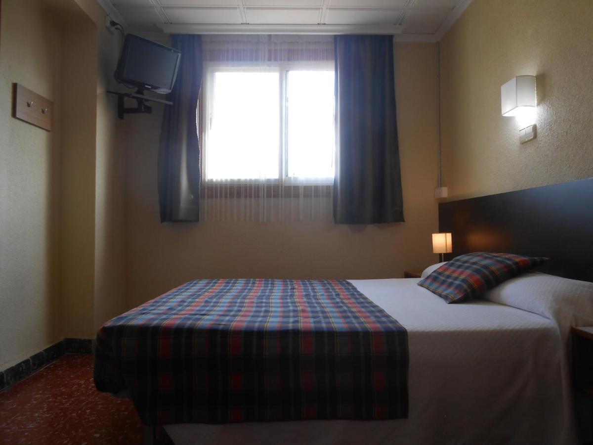 Hostal El Callejon Tarragone Extérieur photo