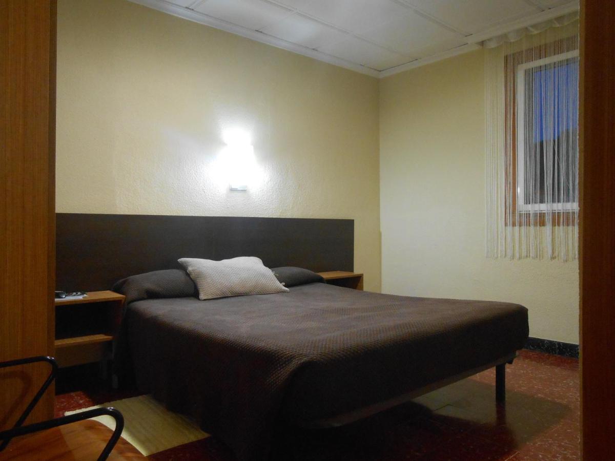 Hostal El Callejon Tarragone Extérieur photo