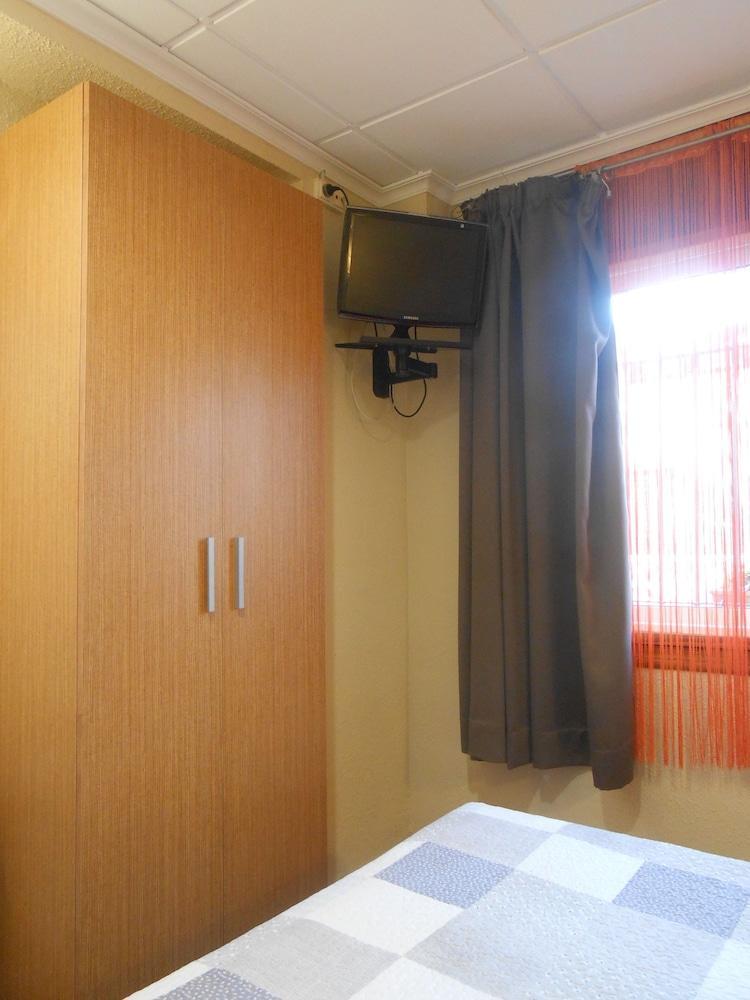 Hostal El Callejon Tarragone Extérieur photo